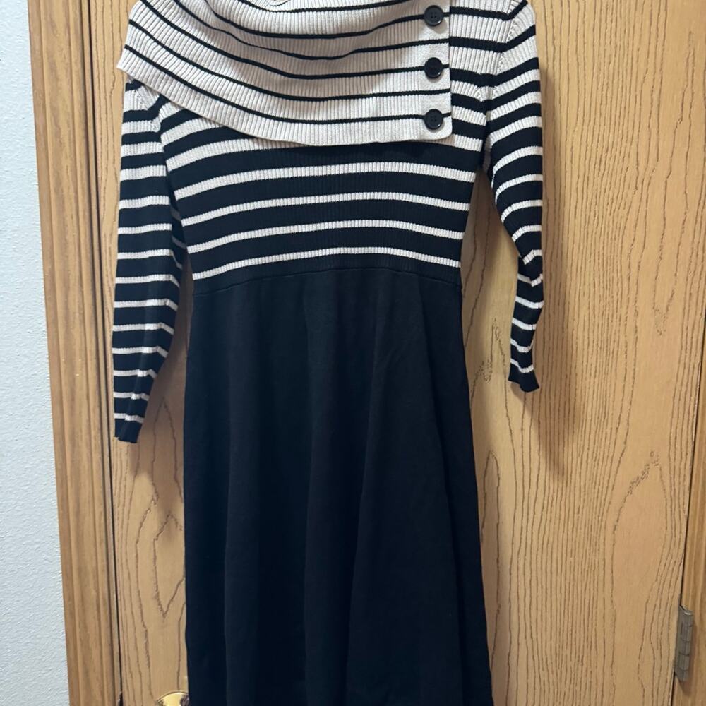 Studio One Sweater dress size Small